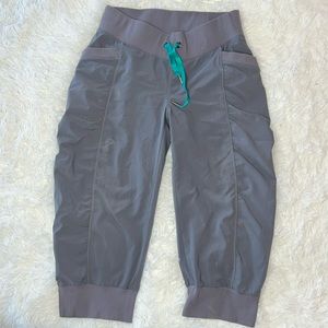 Athleta Gray Capris with Teal Accent